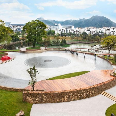 Holiday Inn Resort Yichun Mingyue Mountain By Ihg Екстер'єр фото